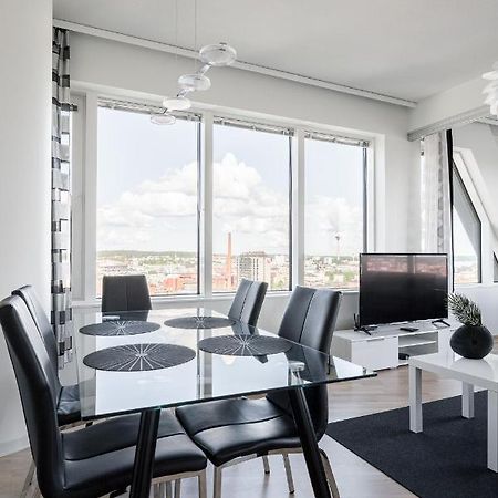 Stunning Views 11Th Floor 2Br Home With Sauna - Hosted By 2Ndhomes Tampere Zewnętrze zdjęcie